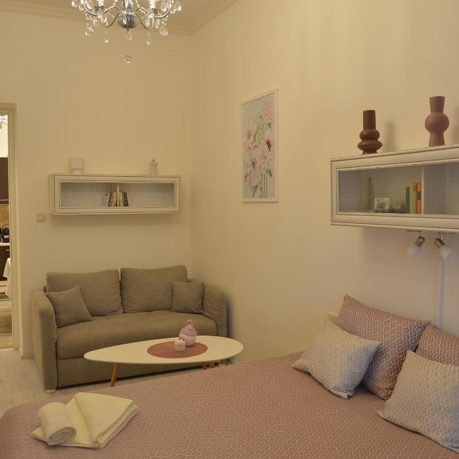 Elegant Apartman Эгер Экстерьер фото